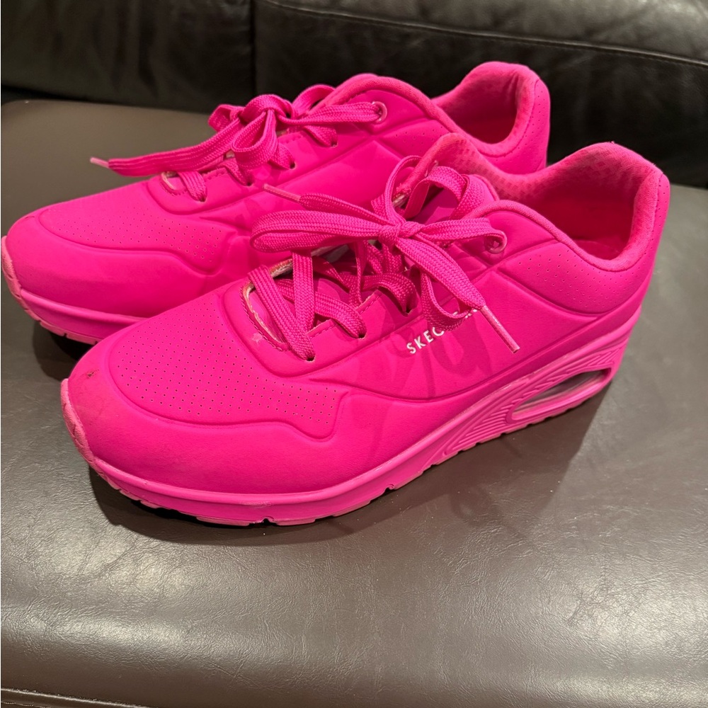 Skechers Bold Fuchsia Athletic Shoes